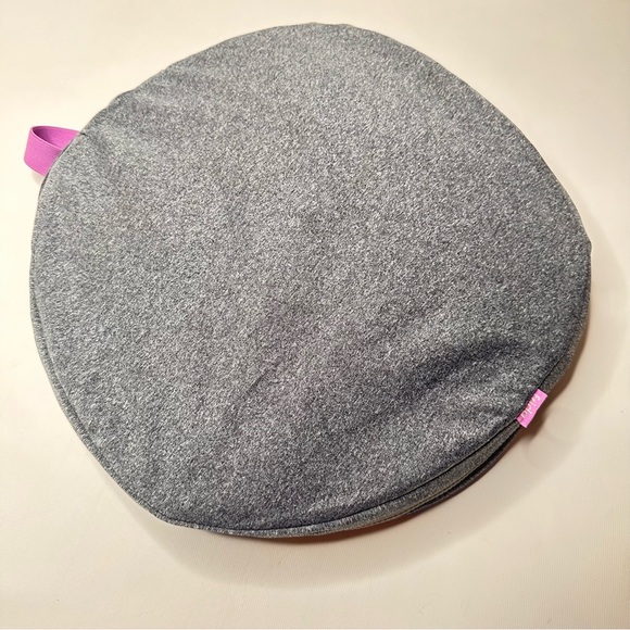 Frida Mom Perineal Comfort Cushion Soft Cooling Post Birth Care Hospital Home - Picture 8 of 8